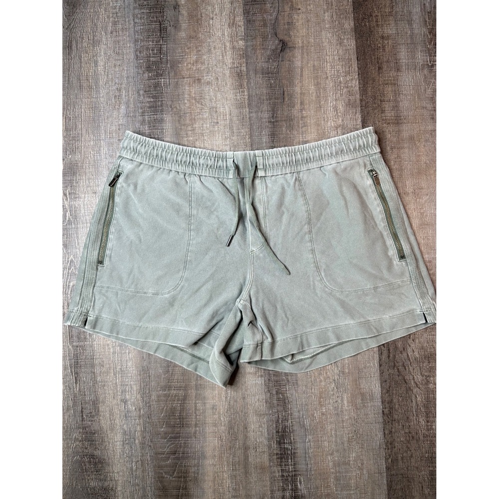 Athleta Farallon Shorts Womens 10 Sage Green Cotton Zipper Pockets Drawstring